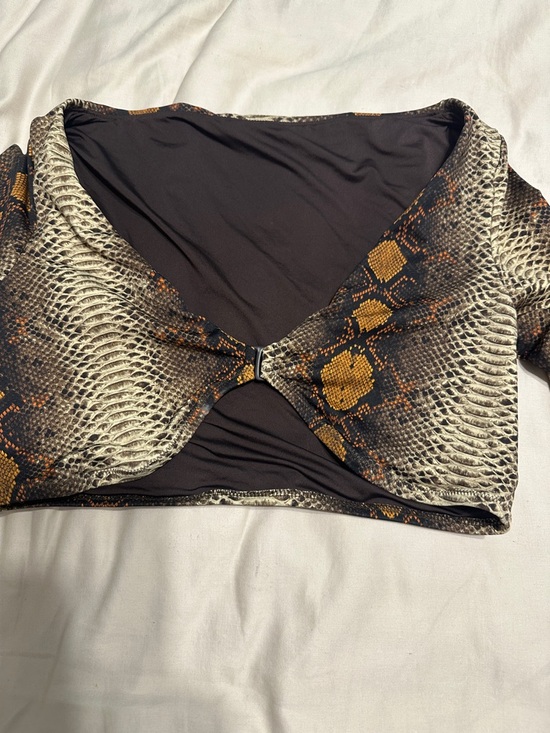 SKIMS Snake Print Long Sleeve Bikini Set in Brown, Black & Cream Size M - Picture 3 of 5